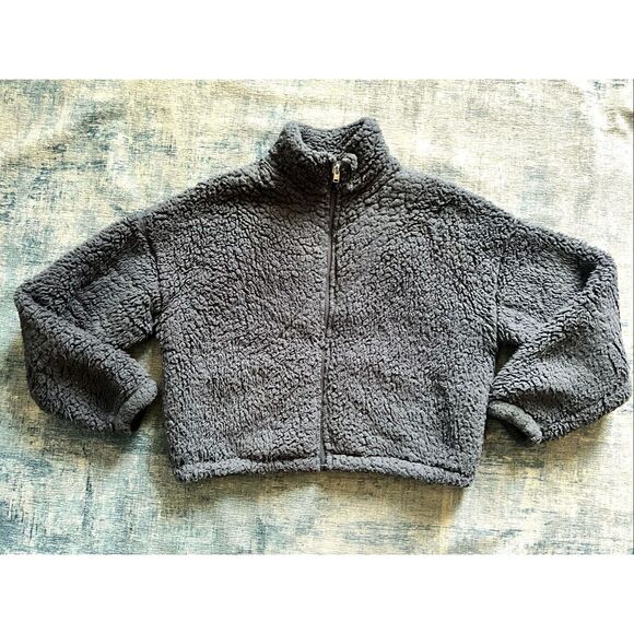 American Eagle Blue Faux Fur Sherpa Fluffy Cropped Jacket Medium - Picture 1 of 4